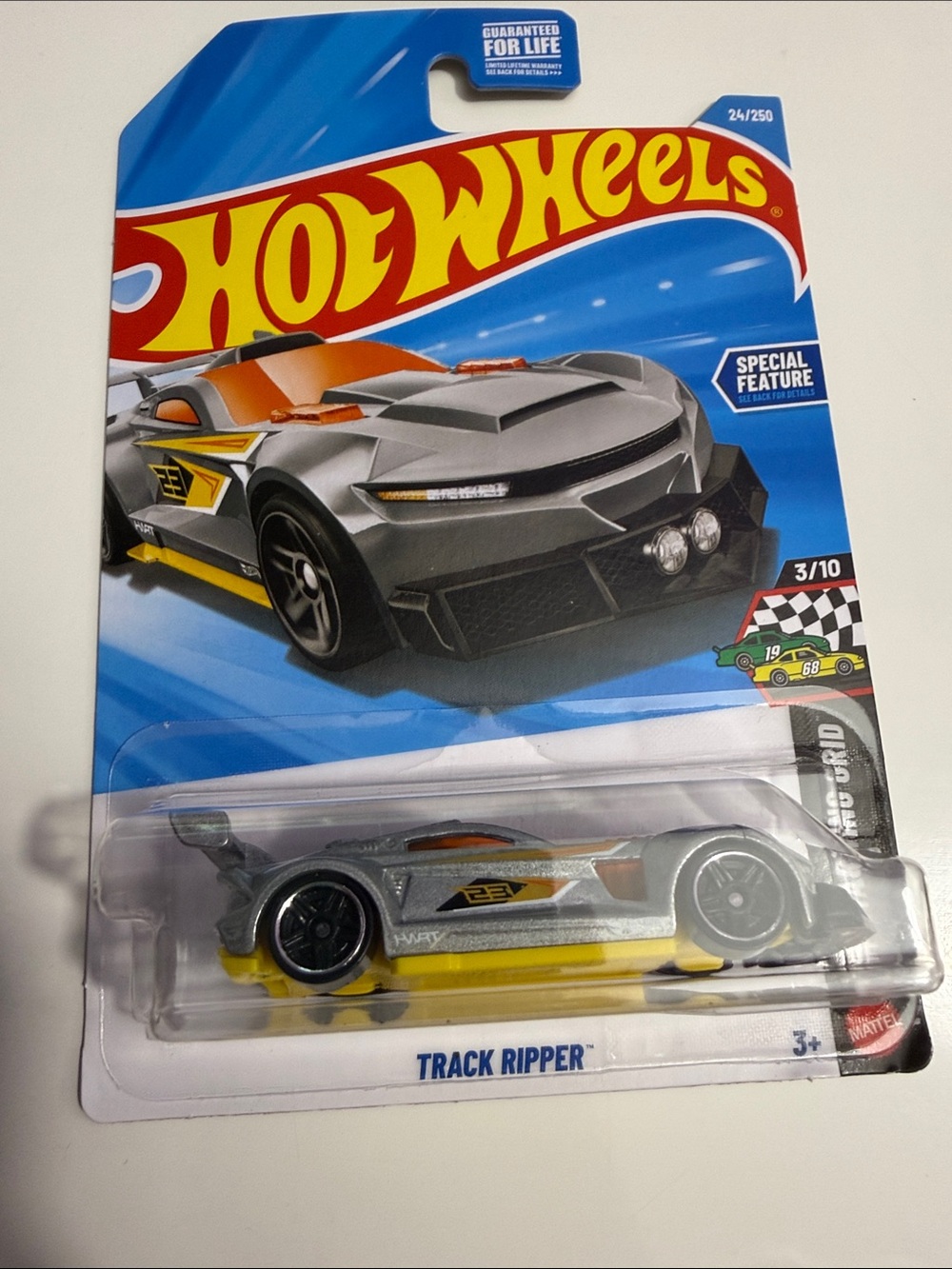 Mattel Hot Wheels Track Ripper in Silver, Yellow and Orange